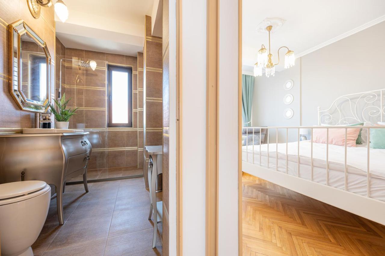 Appartamento Haga Flat Gran Varadino Esterno foto